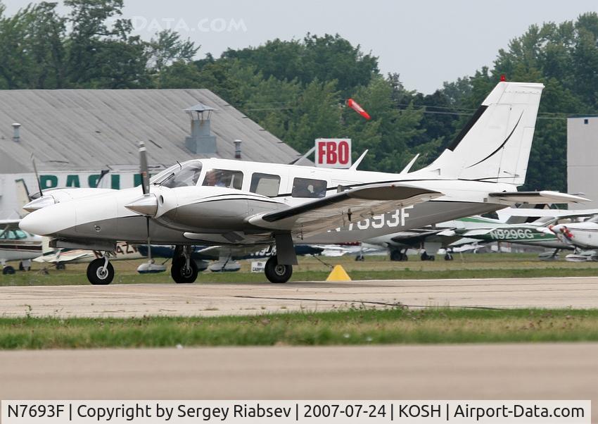N7693F, 1976 Piper PA-34-200T C/N 34-7770068, EAA AirVenture 2007