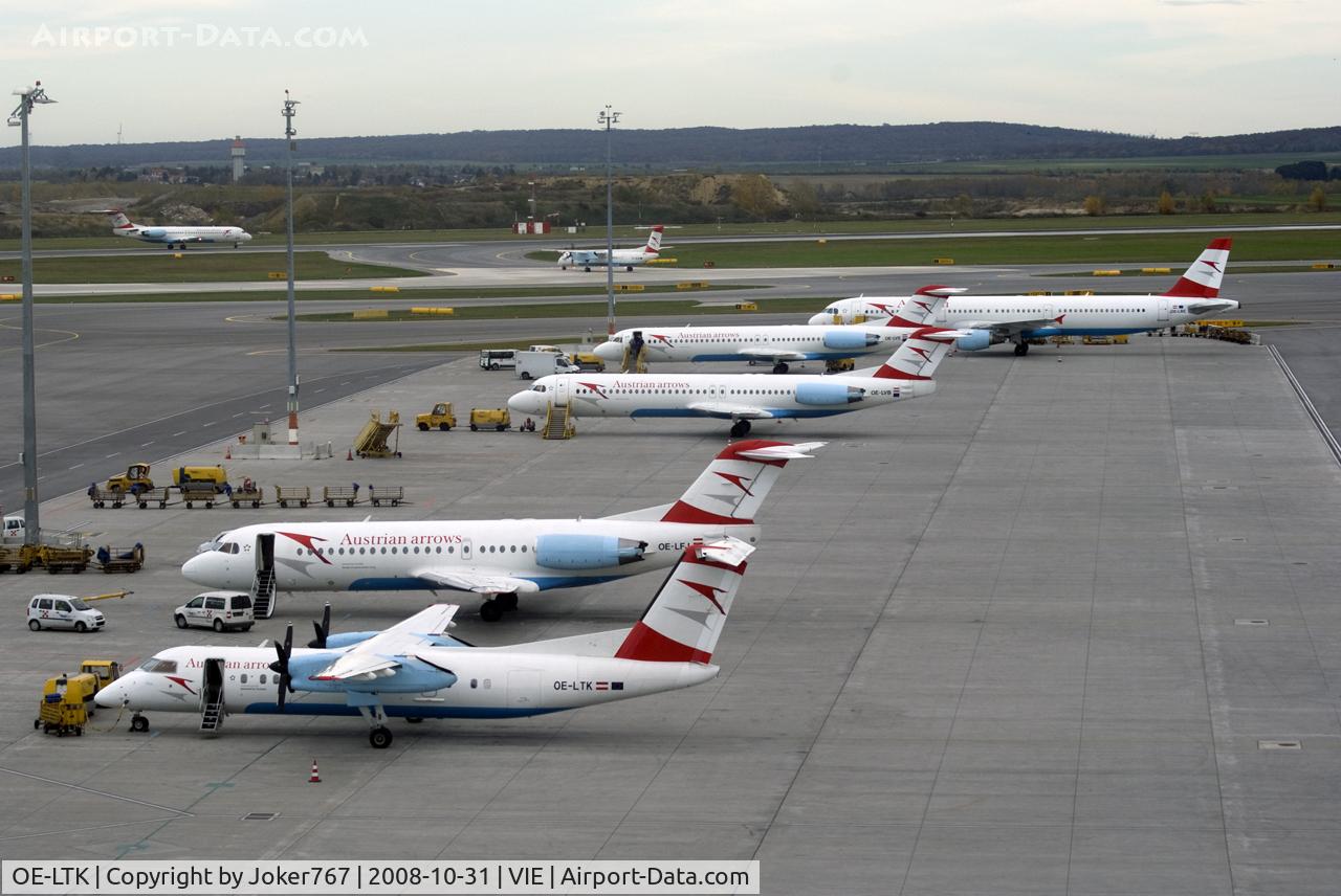 OE-LTK, 1997 De Havilland Canada DHC-8-314Q Dash 8 C/N 483, Austrian arrows De Havilland Canada DHC-8-314Q