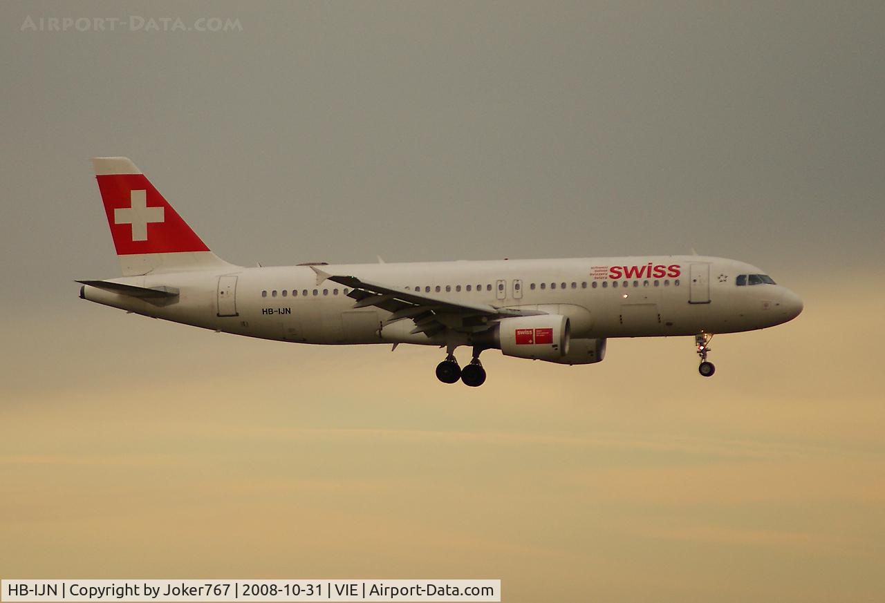 HB-IJN, 1996 Airbus A320-214 C/N 643, Swiss Airbus A320-214