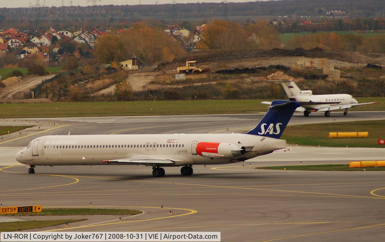 LN-ROR, 1985 McDonnell Douglas MD-82 (DC-9-82) C/N 49385, Scandinavian Airlines (SAS) McDonnell Douglas MD-82
