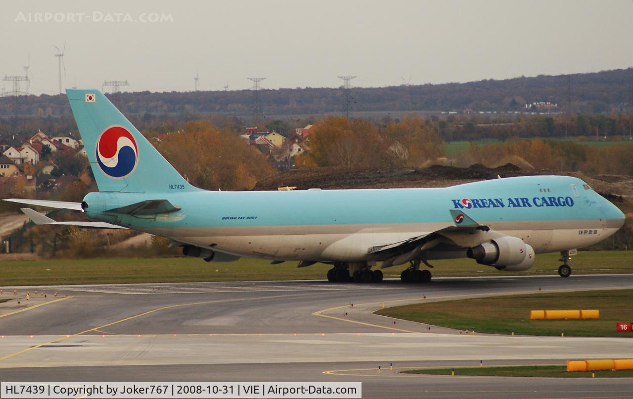HL7439, 2003 Boeing 747-4B5F/SCD C/N 33516, Korean Air Cargo Boeing 747-4B5F(SCD)