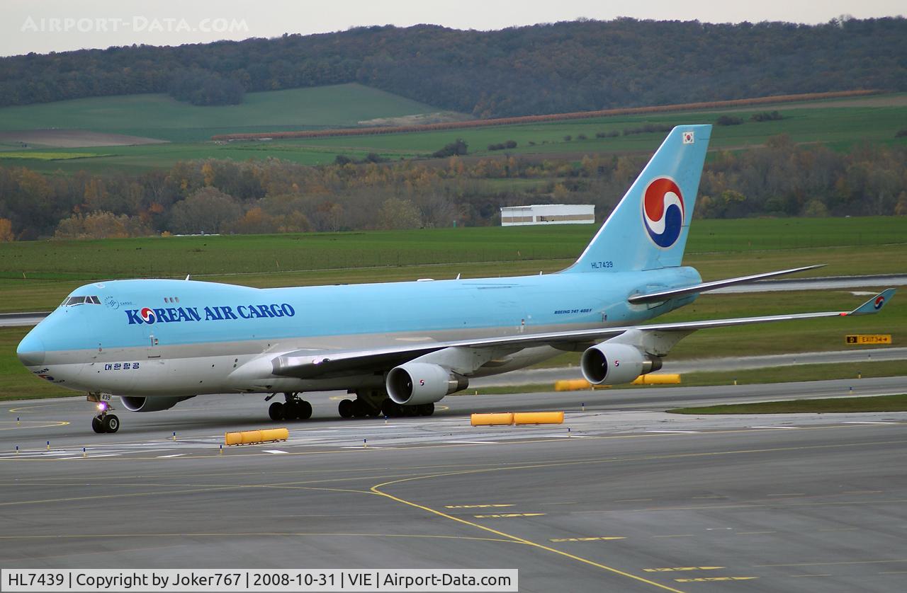HL7439, 2003 Boeing 747-4B5F/SCD C/N 33516, Korean Air Cargo Boeing 747-4B5F(SCD)