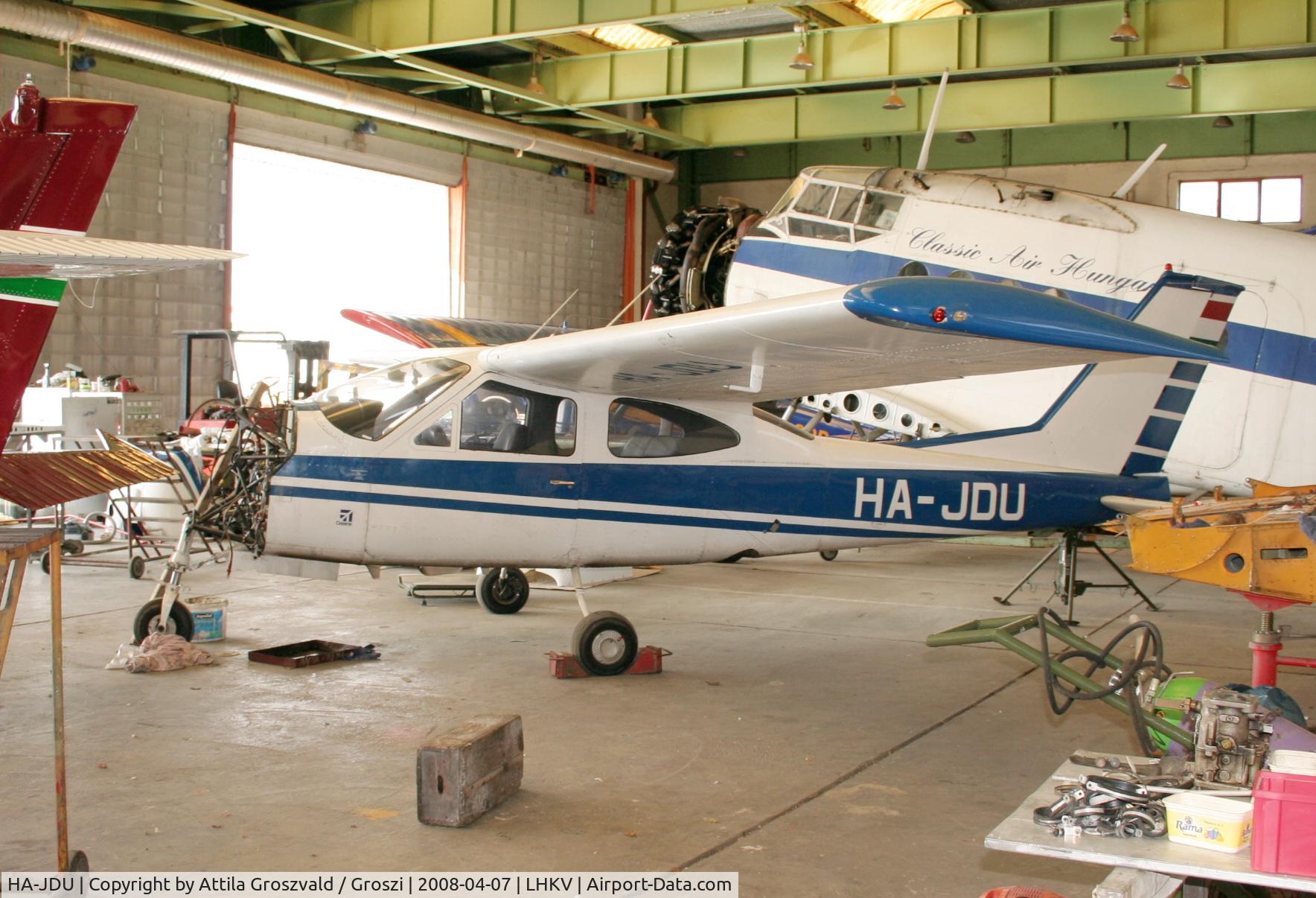 HA-JDU, 1972 Reims F177RG Cardinal RG C/N 0063, Kaposújlak airport (LHKV) Hungary