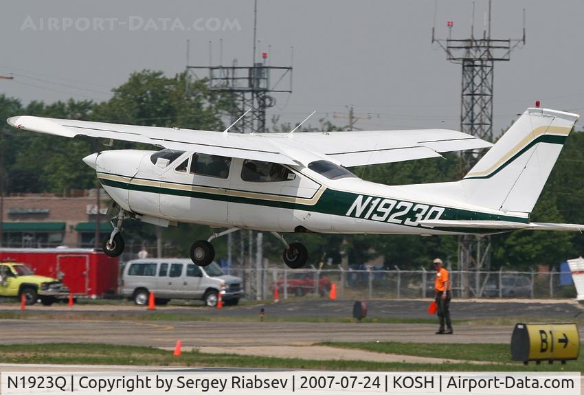 N1923Q, 1973 Cessna 177RG Cardinal C/N 177RG0323, EAA AirVenture 2007