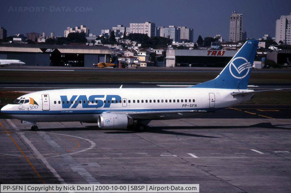 PP-SFN, 1995 Boeing 737-3L9 C/N 27925, /