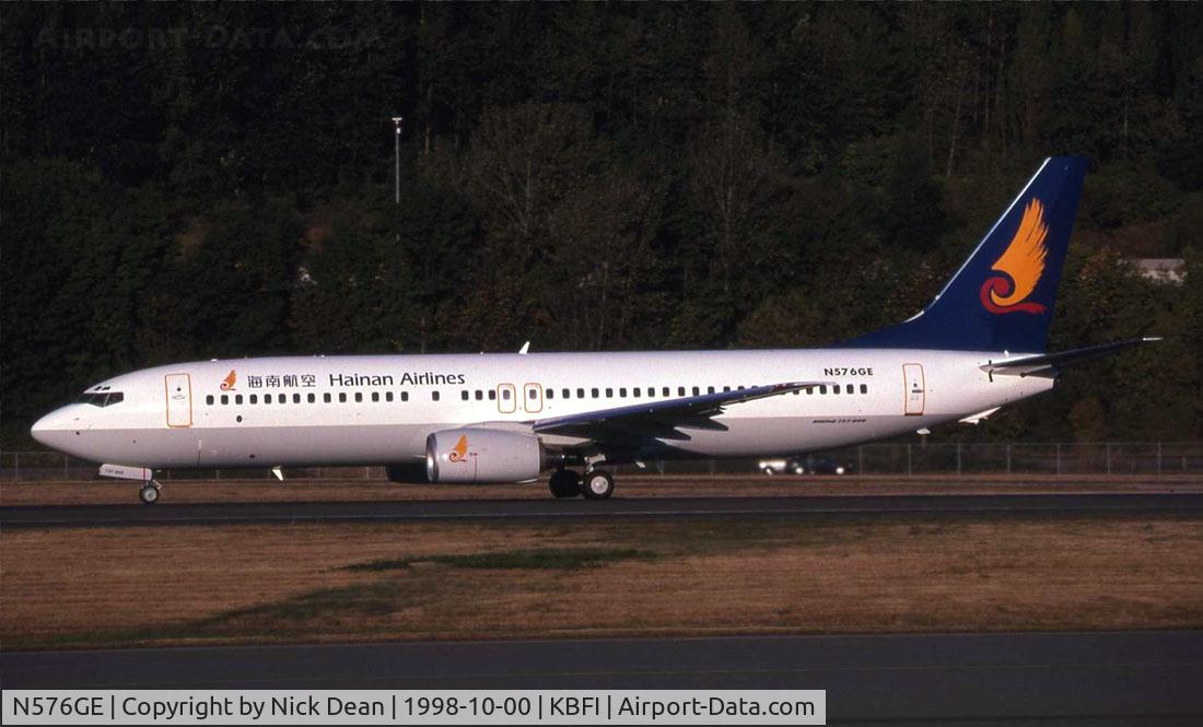 N576GE, 1998 Boeing 737-86N C/N 28576, /