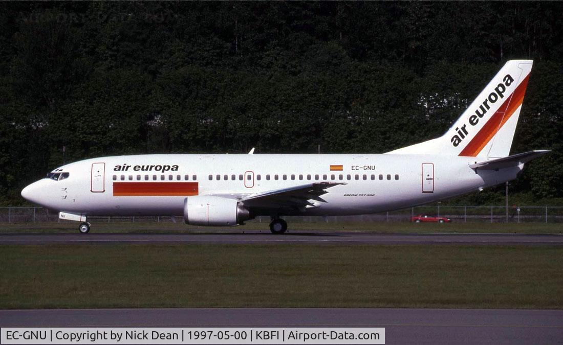 EC-GNU, 1997 Boeing 737-36Q C/N 28660/2883, Scanned from a slide