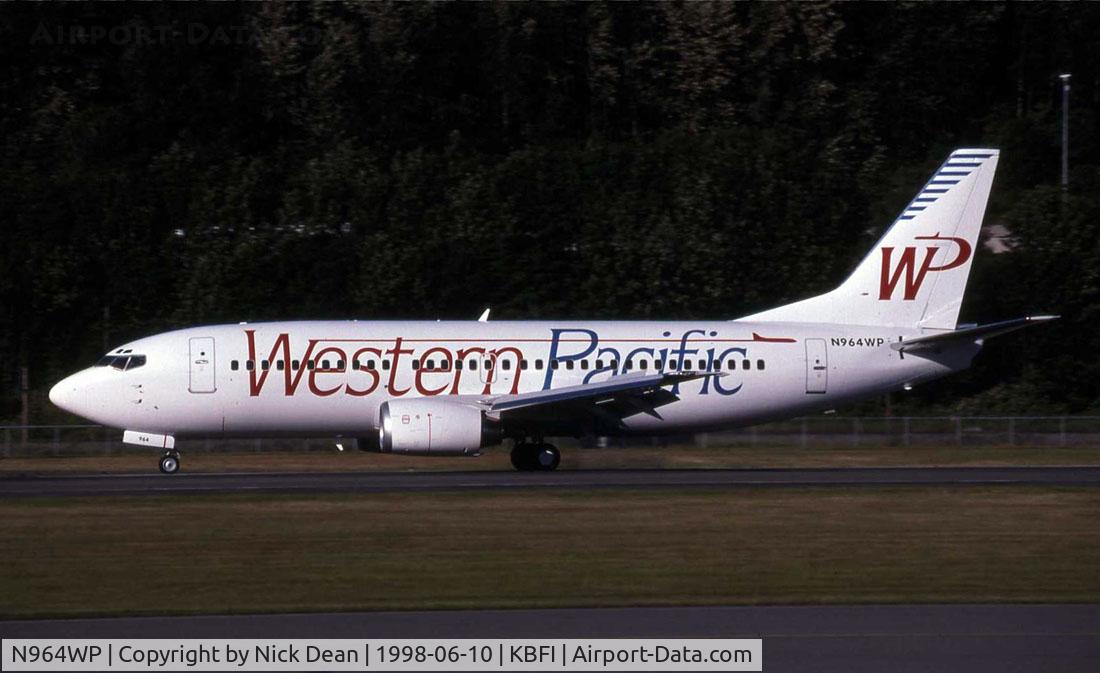 N964WP, 1997 Boeing 737-33R C/N 28869, /