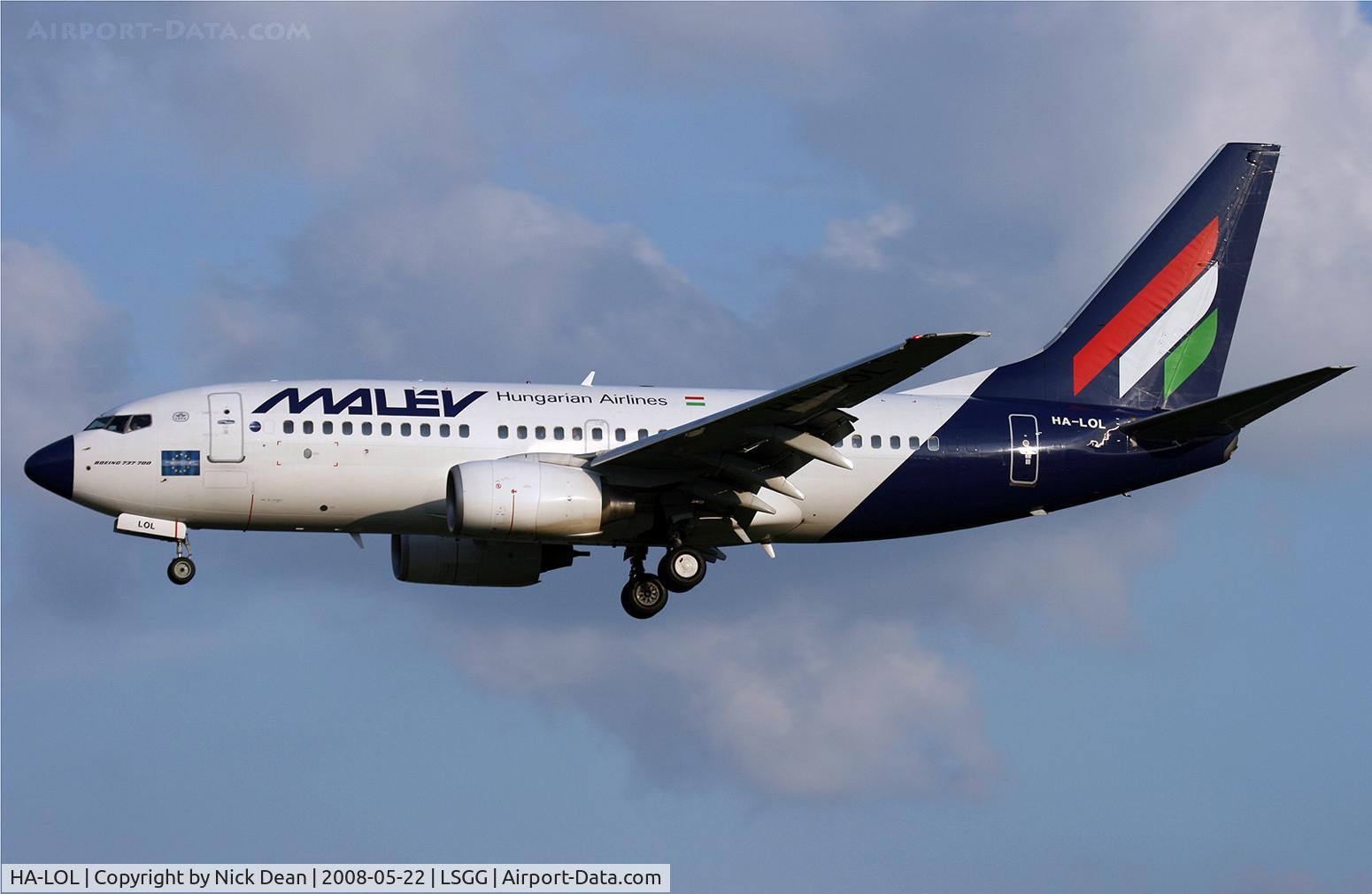 HA-LOL, 2004 Boeing 737-7Q8 C/N 29352, /