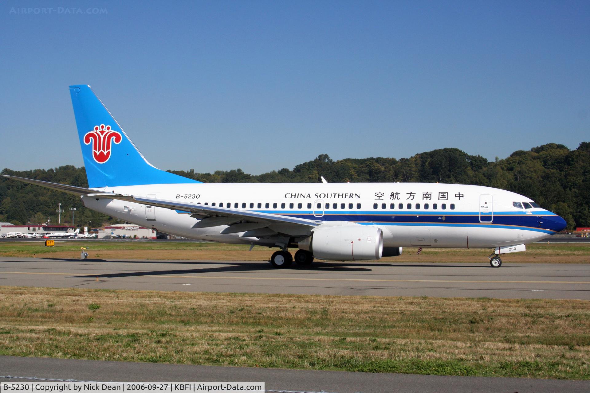 B-5230, 2006 Boeing 737-71B C/N 29371, /