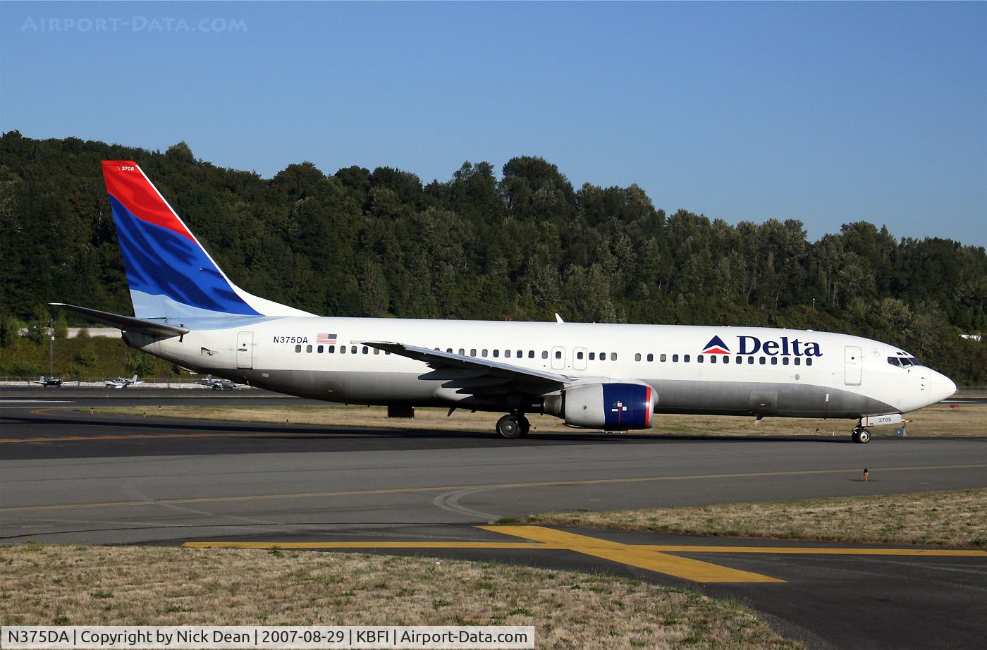 N375DA, 1998 Boeing 737-832 C/N 29623, /