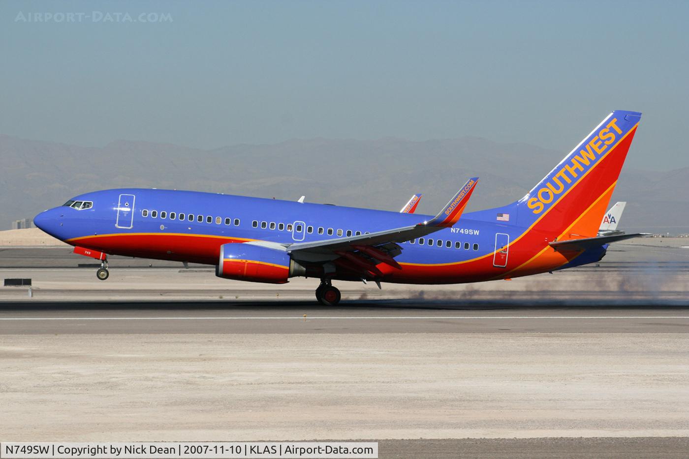N749SW, 1999 Boeing 737-7H4 C/N 29801, /