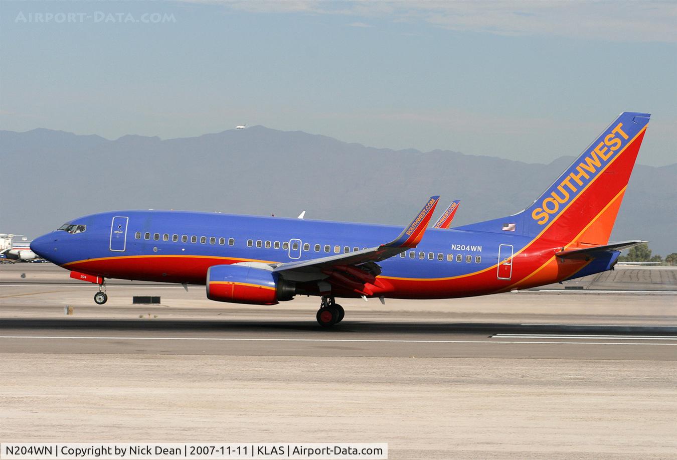 N204WN, 2005 Boeing 737-7H4 C/N 29855, /