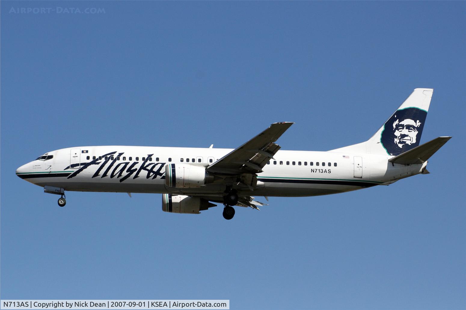 N713AS, 1999 Boeing 737-490 C/N 30161, /