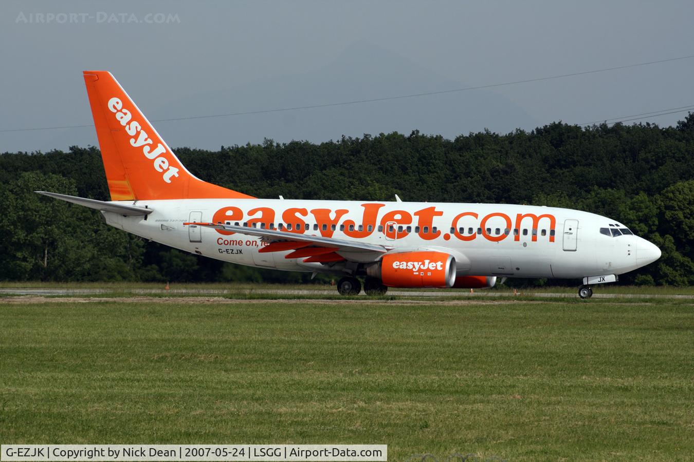 G-EZJK, 2002 Boeing 737-73V C/N 30246, /