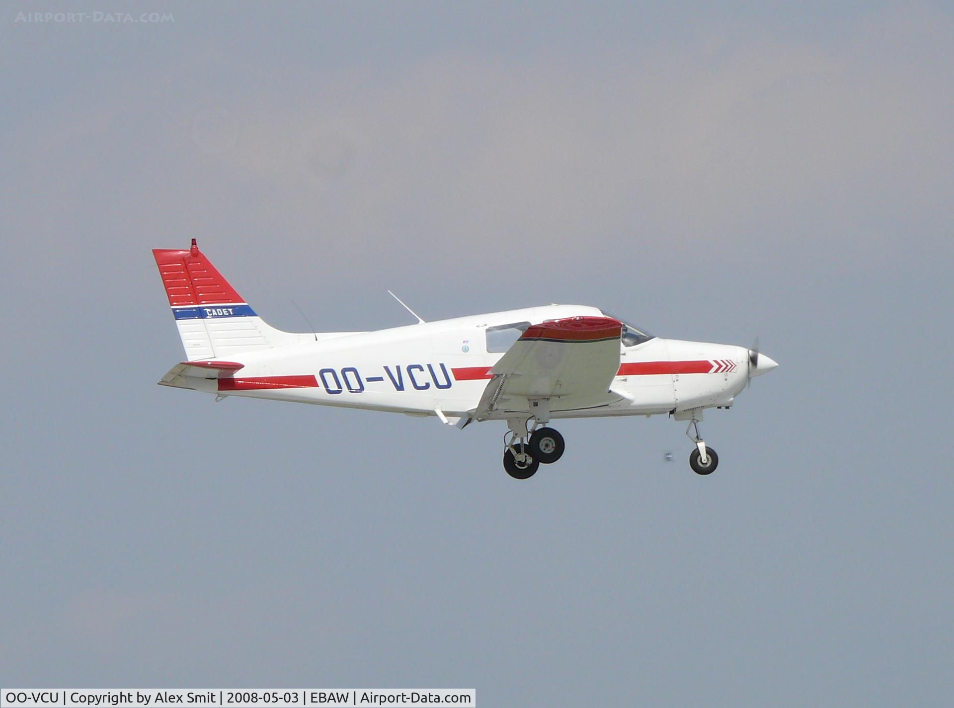 OO-VCU, 1989 Piper PA-28-161 Cadet C/N 2841245, Piper Pa28-161 Cadet OO-VCU