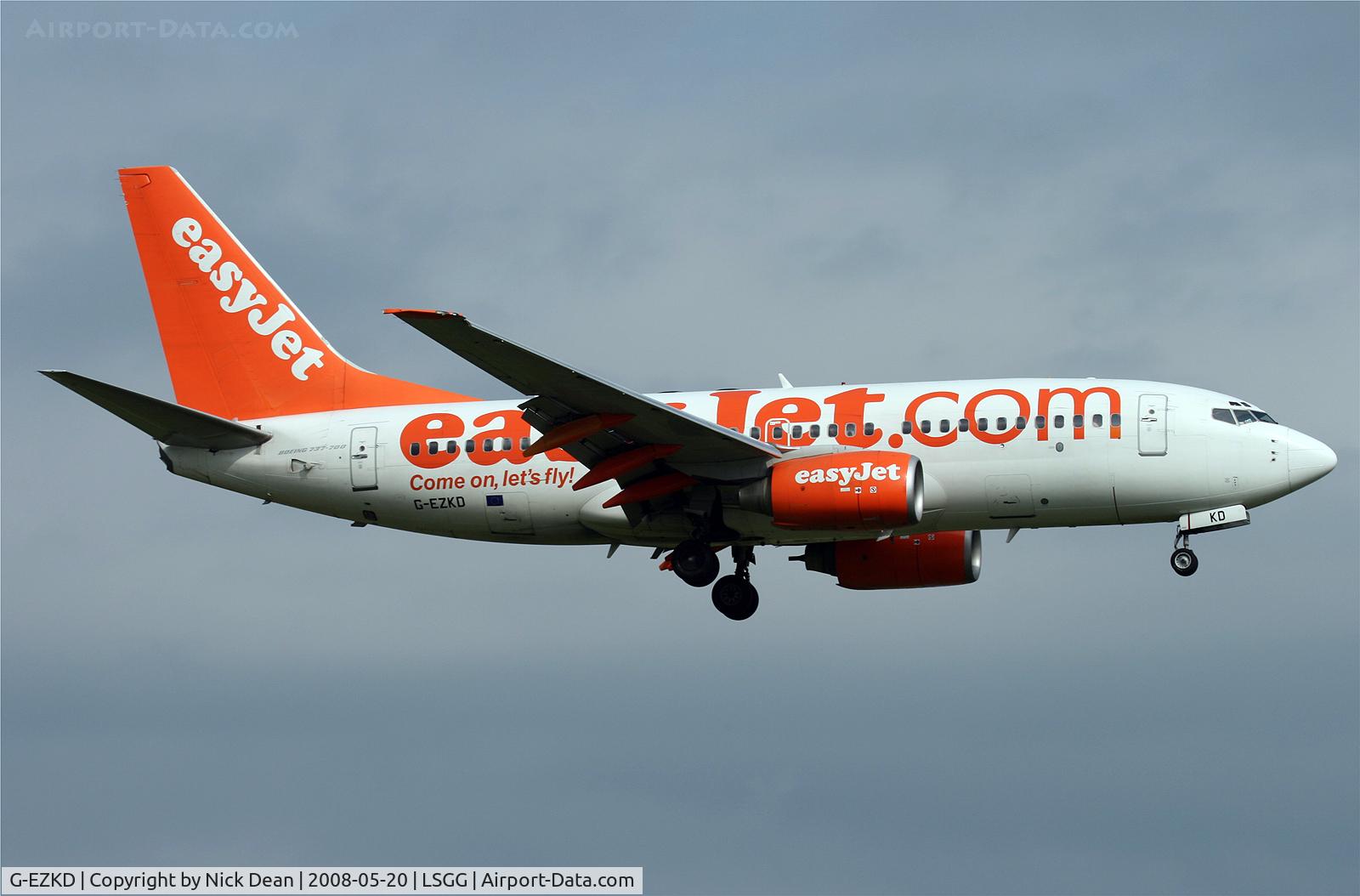 G-EZKD, 2004 Boeing 737-73V C/N 32425, /