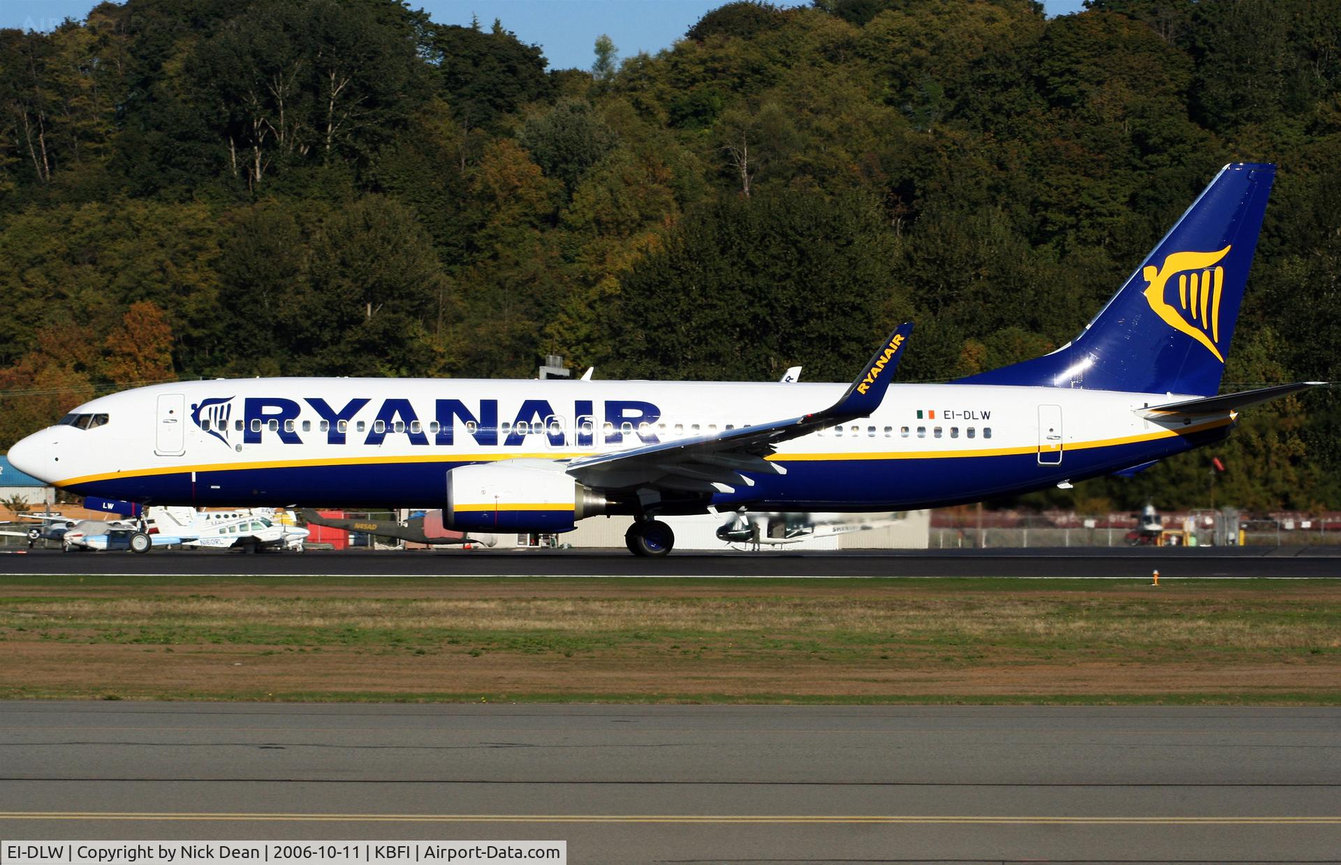 EI-DLW, 2006 Boeing 737-8AS C/N 33599, /