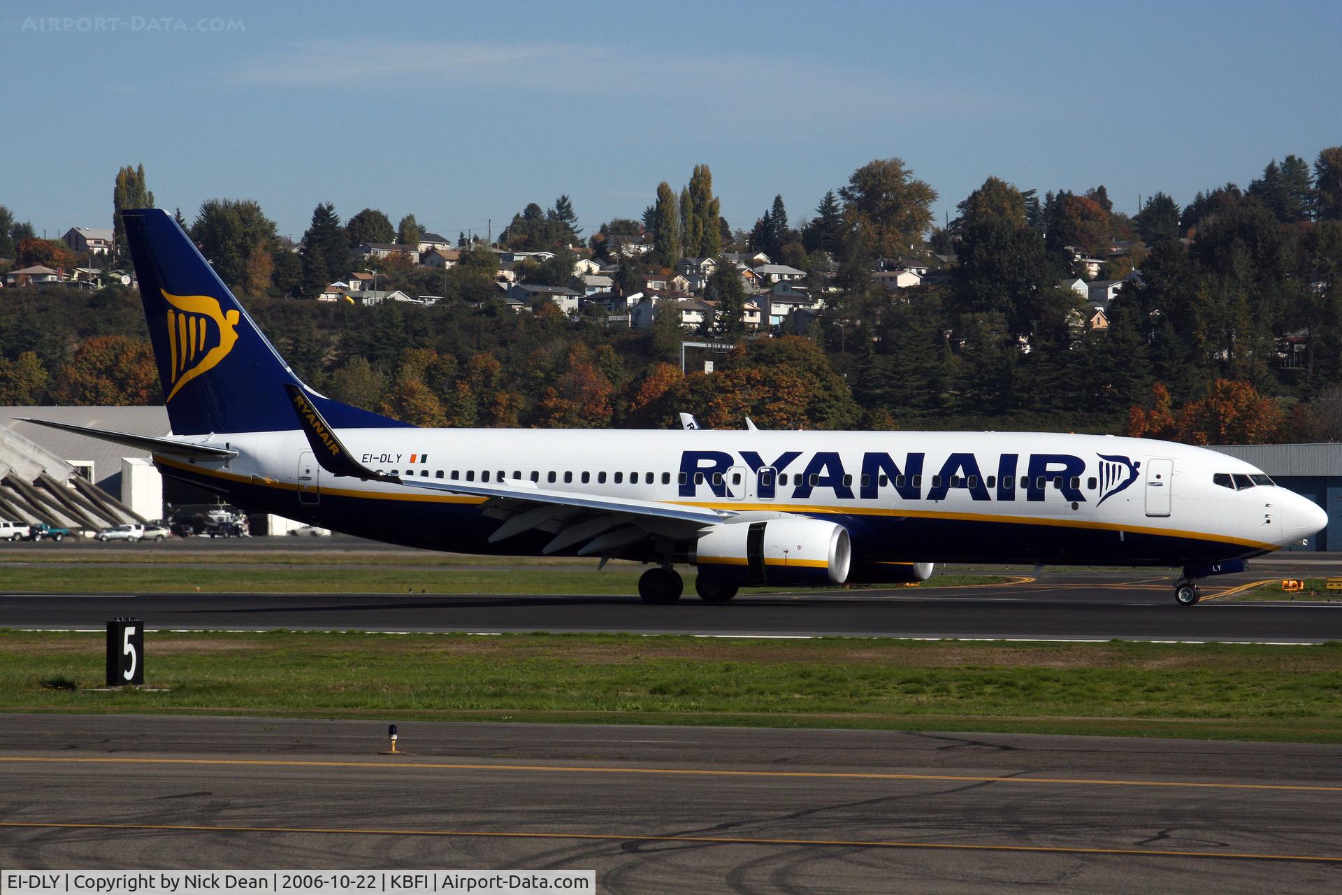 EI-DLY, 2006 Boeing 737-8AS C/N 33601, /