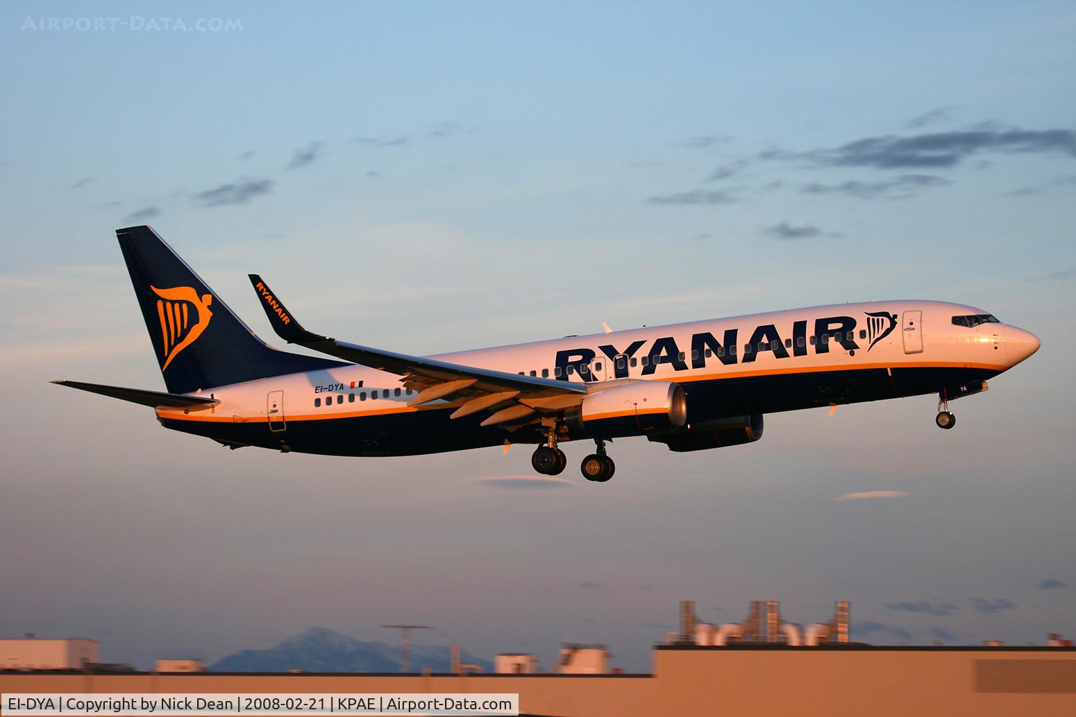 EI-DYA, 2008 Boeing 737-8AS C/N 33631, /