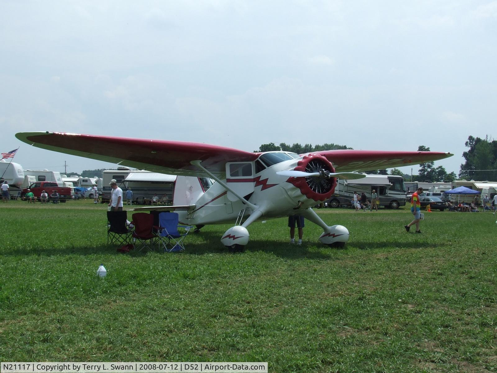 N21117, 1939 Stinson SR-9C Reliant C/N 5371, Those wings create a lot of shade for watchin the airshow at Geneseo.