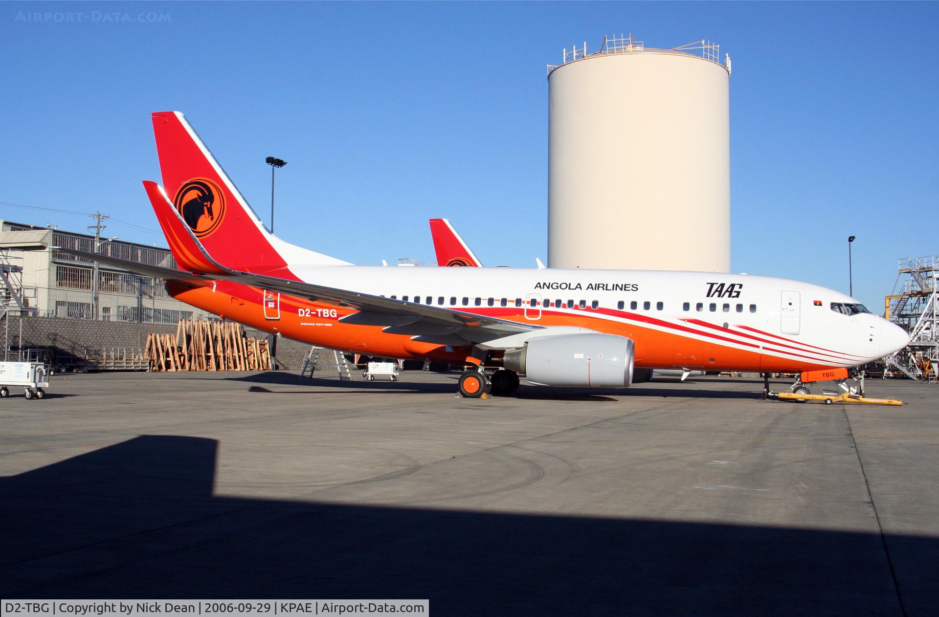 D2-TBG, 2006 Boeing 737-7M2(QC) C/N 34560/2036, /
