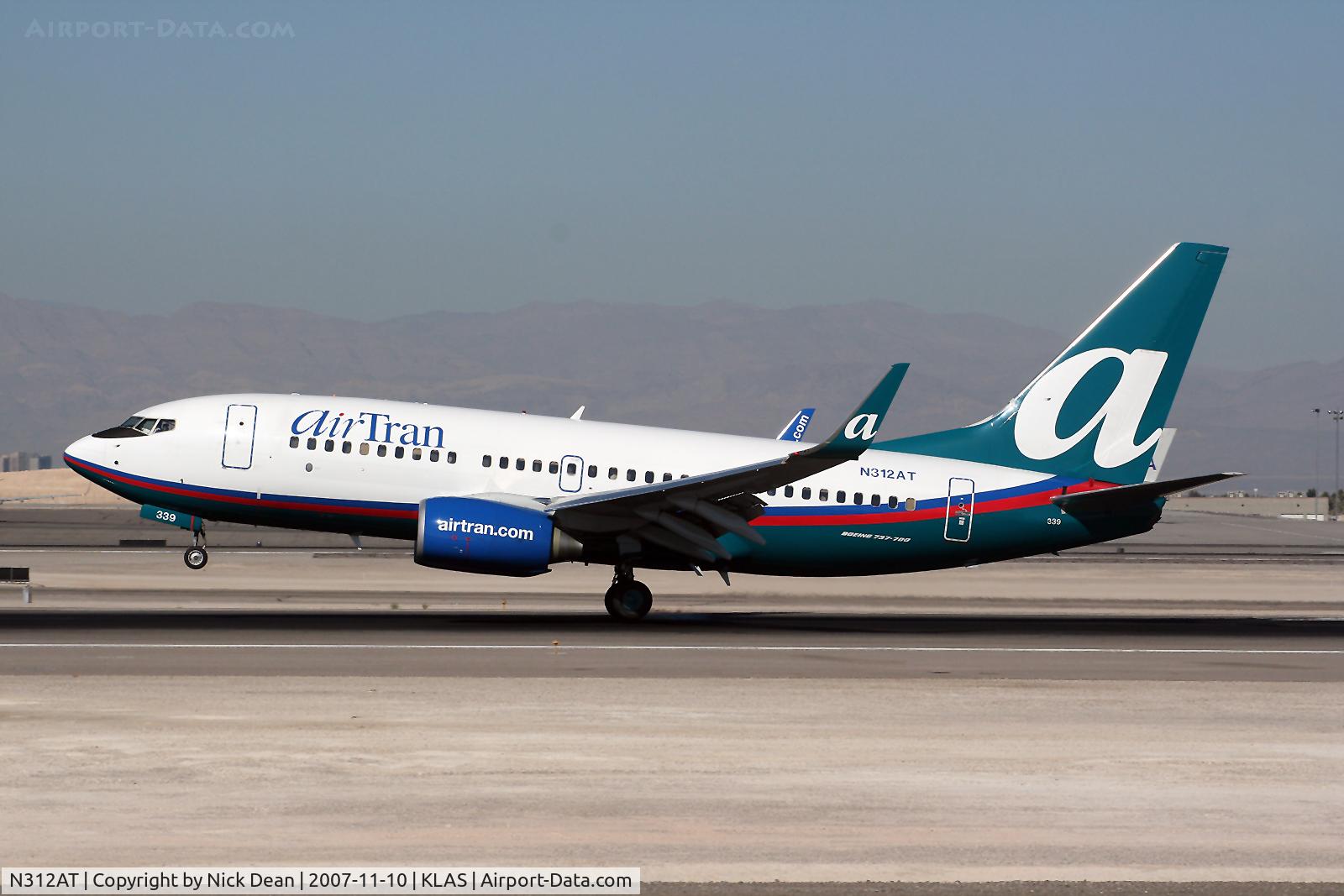 N312AT, 2006 Boeing 737-7BD C/N 35110, /