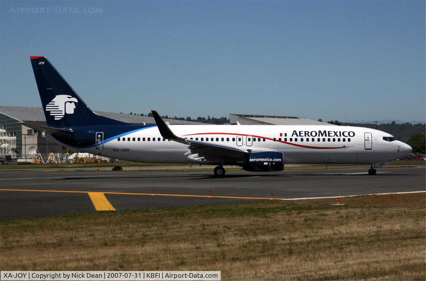 XA-JOY, 2007 Boeing 737-852 C/N 35121-2327, /