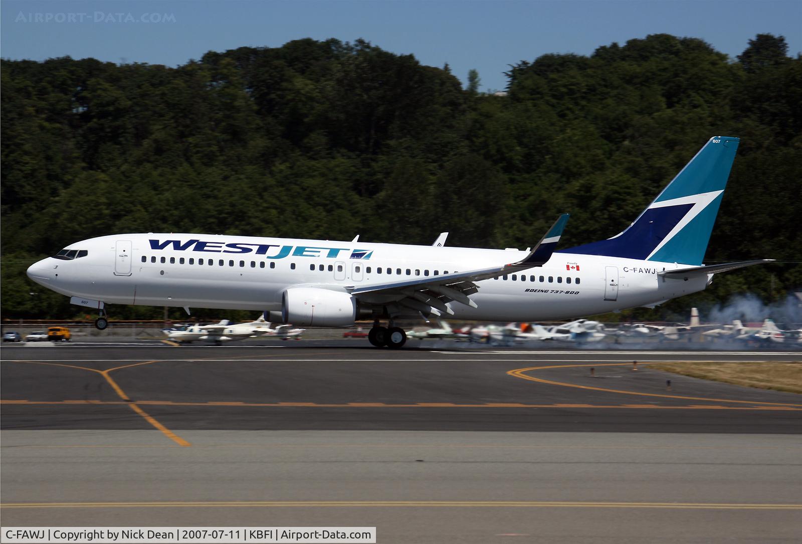 C-FAWJ, 2007 Boeing 737-8CT C/N 35502, /