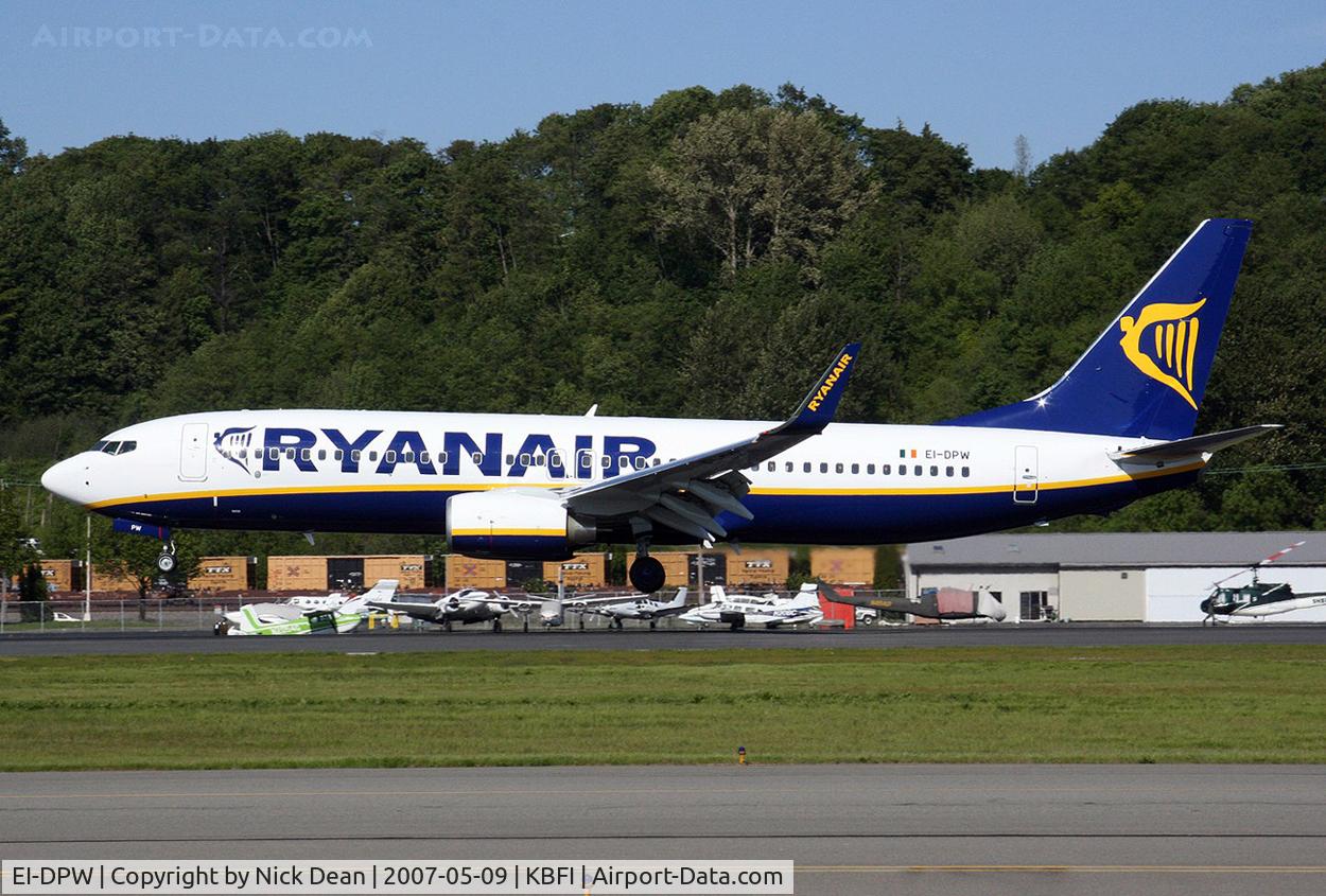 EI-DPW, 2007 Boeing 737-8AS C/N 35552, /