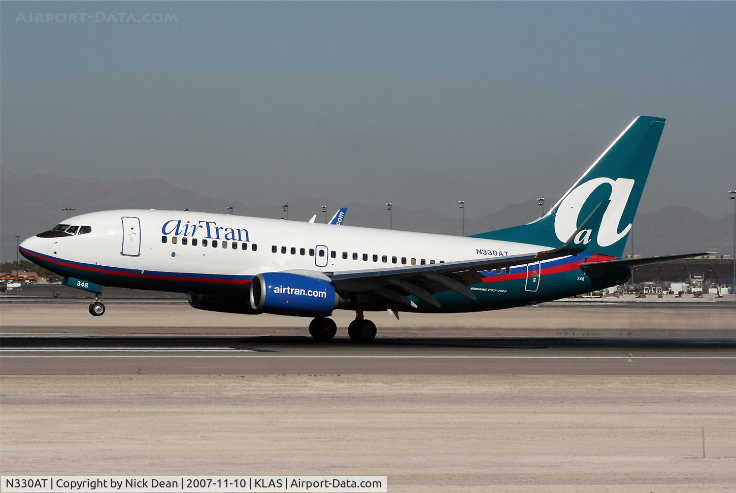 N330AT, 2007 Boeing 737-7BD C/N 36399, /