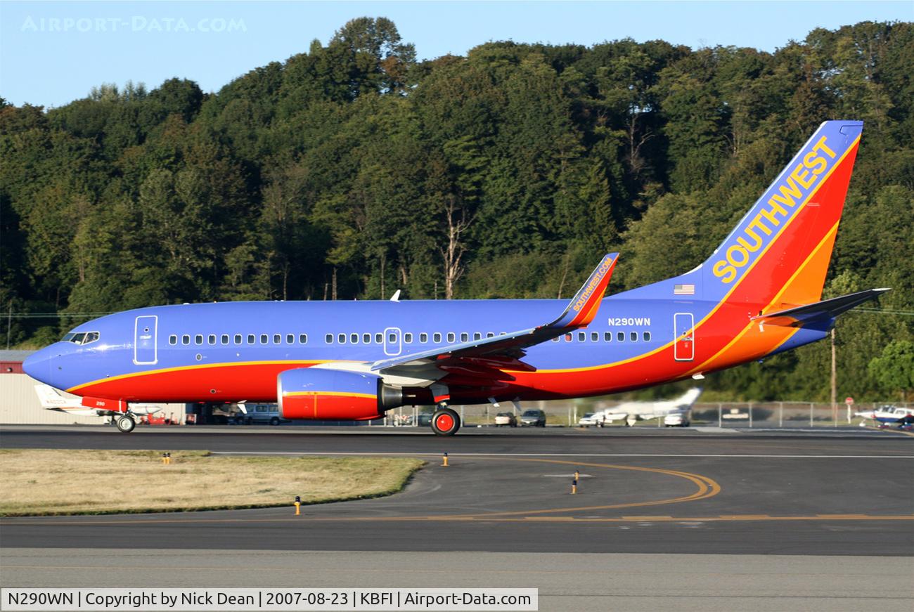 N290WN, 2007 Boeing 737-7H4 C/N 36632, /