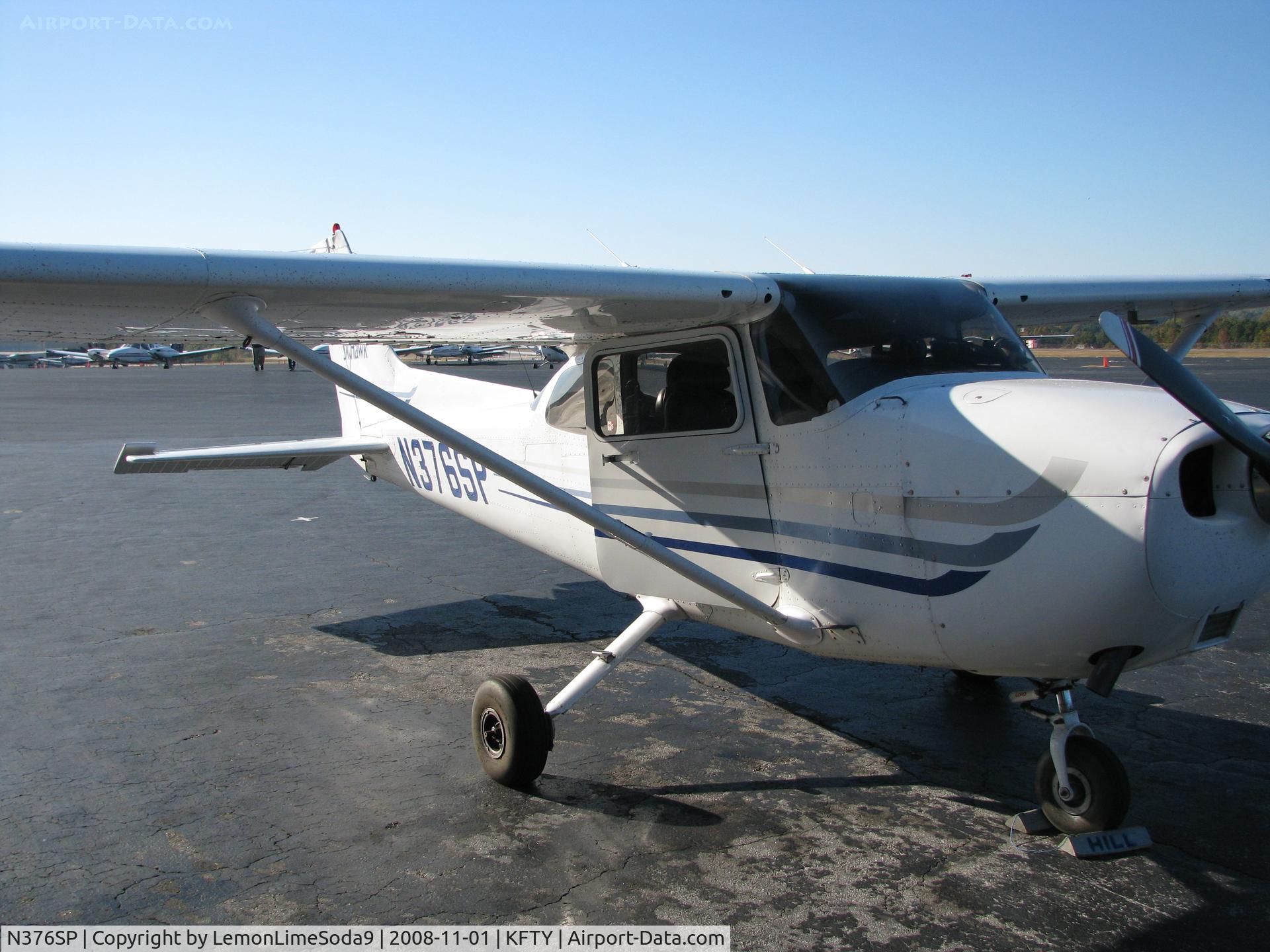 N376SP, 2003 Cessna 172S Skyhawk SP C/N 172S9508, Just another day at the airport.