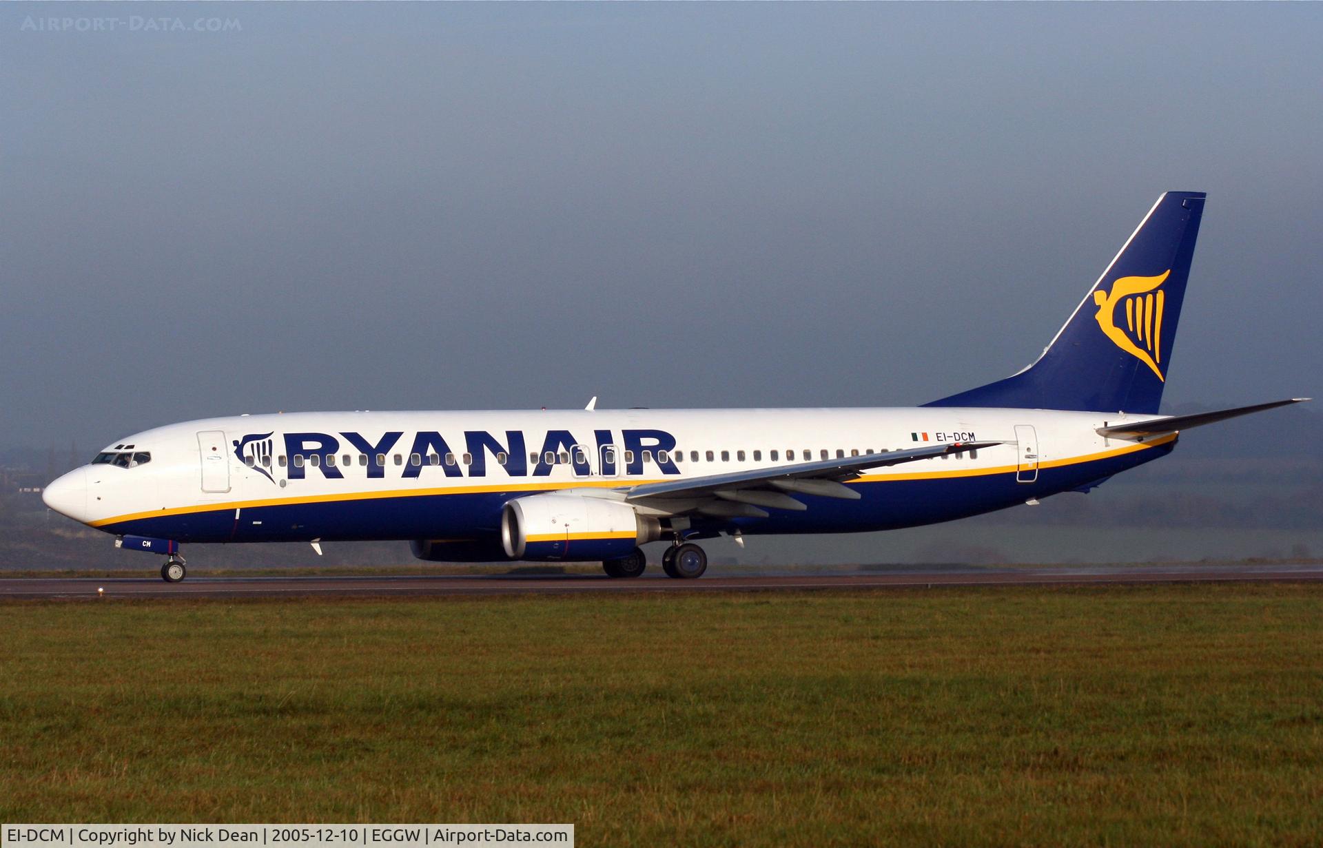 EI-DCM, 2004 Boeing 737-8AS C/N 33807, /