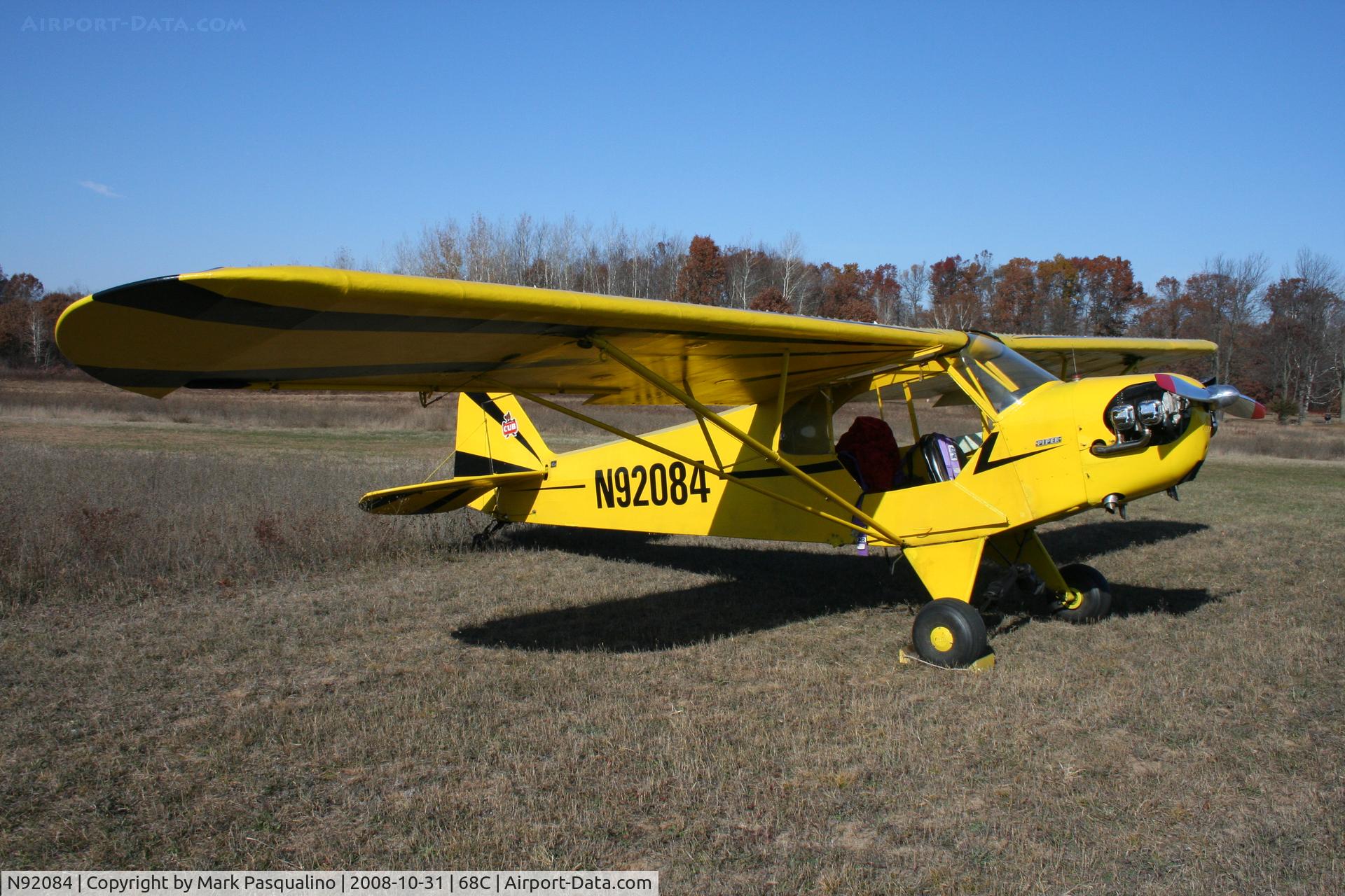 N92084, 1946 Piper J3C-65 Cub C/N 16517, Piper J3C-65