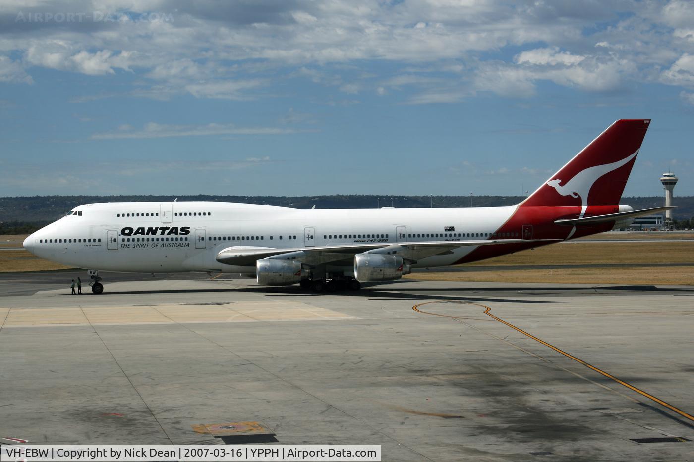 VH-EBW, 1986 Boeing 747-338 C/N 23408, /
