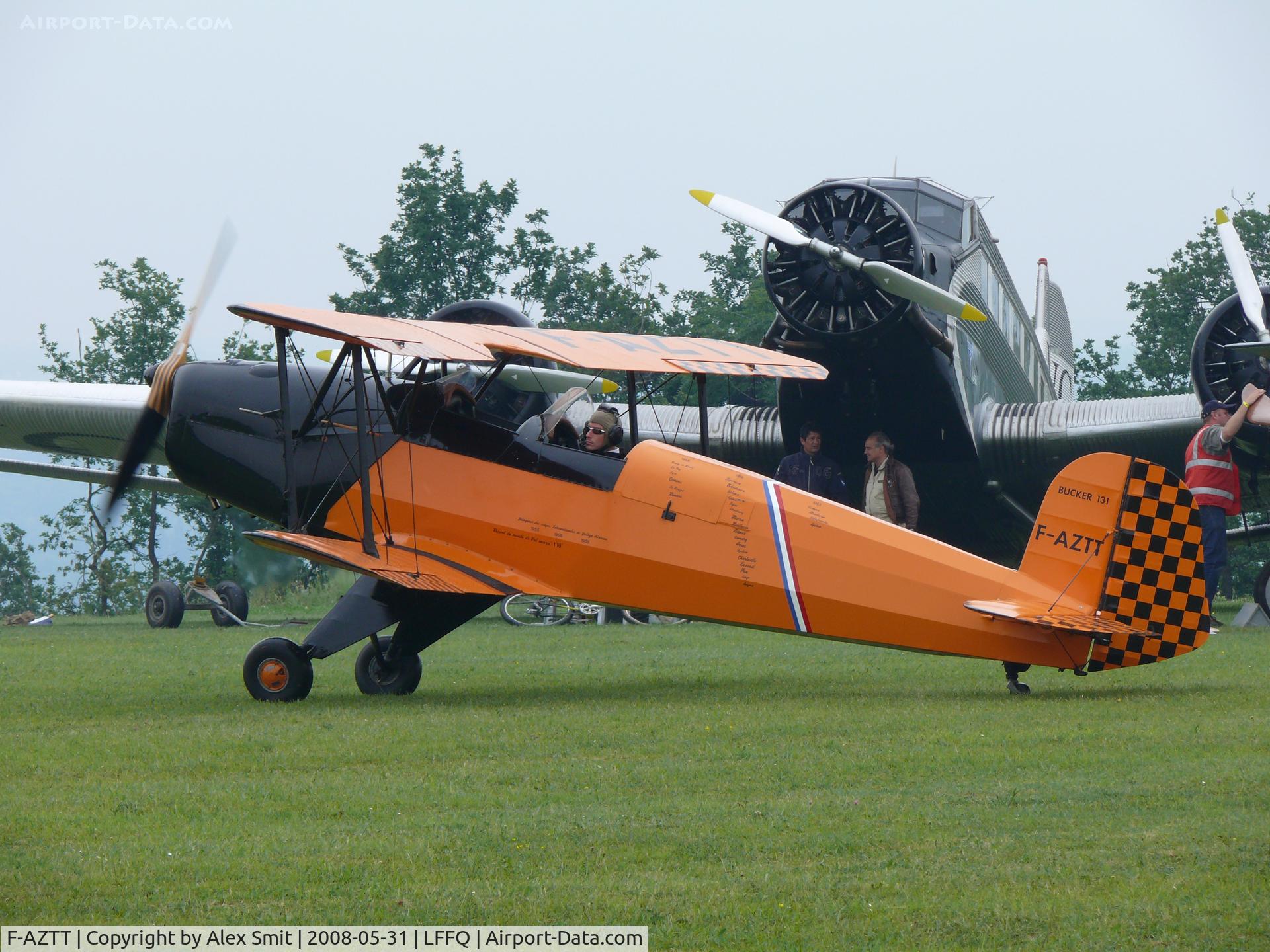 F-AZTT, CASA 1-131E Jungmann C/N 2241, Bücker C1131E Jungmann F-AZTT