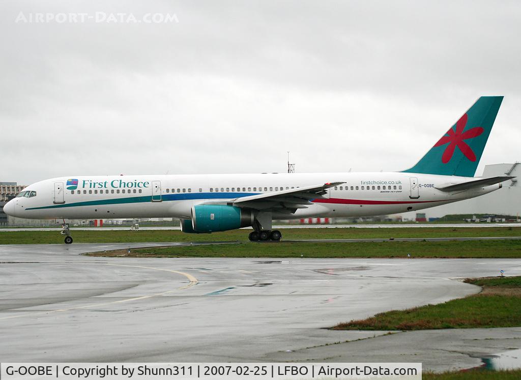 G-OOBE, 2003 Boeing 757-28A C/N 33100, Taxiing for departure...