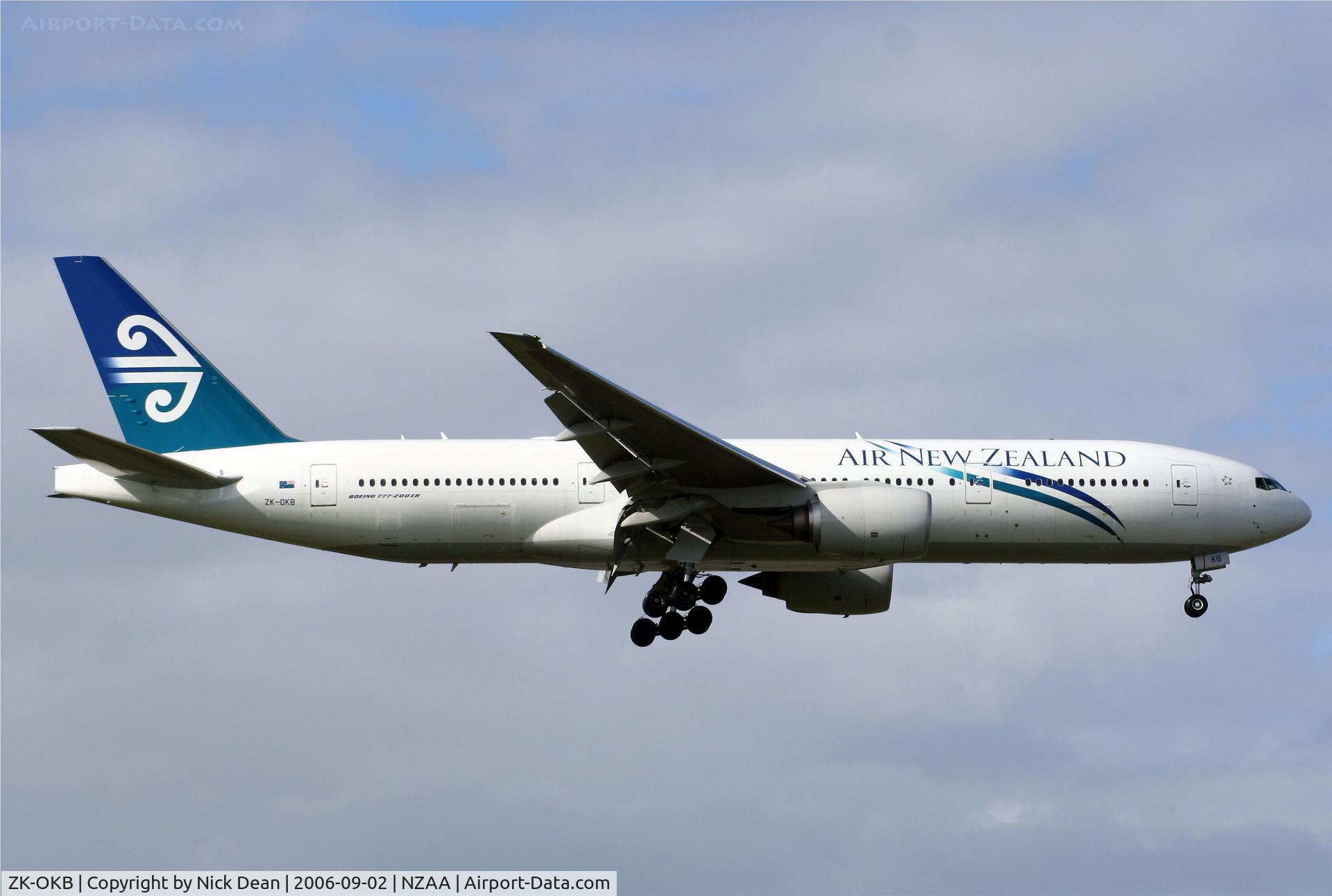 ZK-OKB, 2005 Boeing 777-219/ER C/N 34376, /