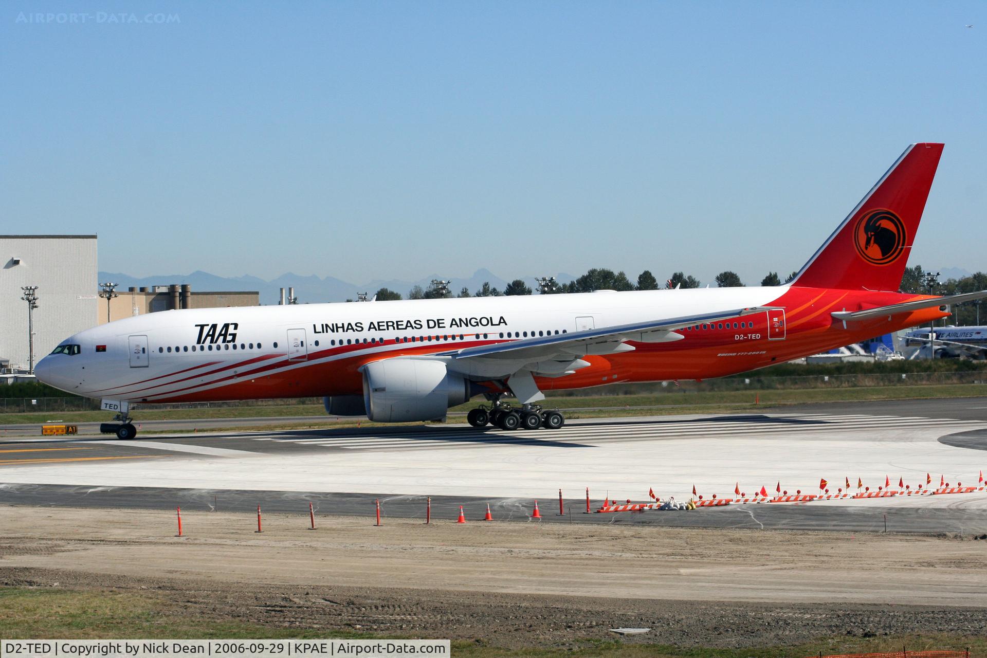 D2-TED, 2006 Boeing 777-2M2/ER C/N 34565/581, /