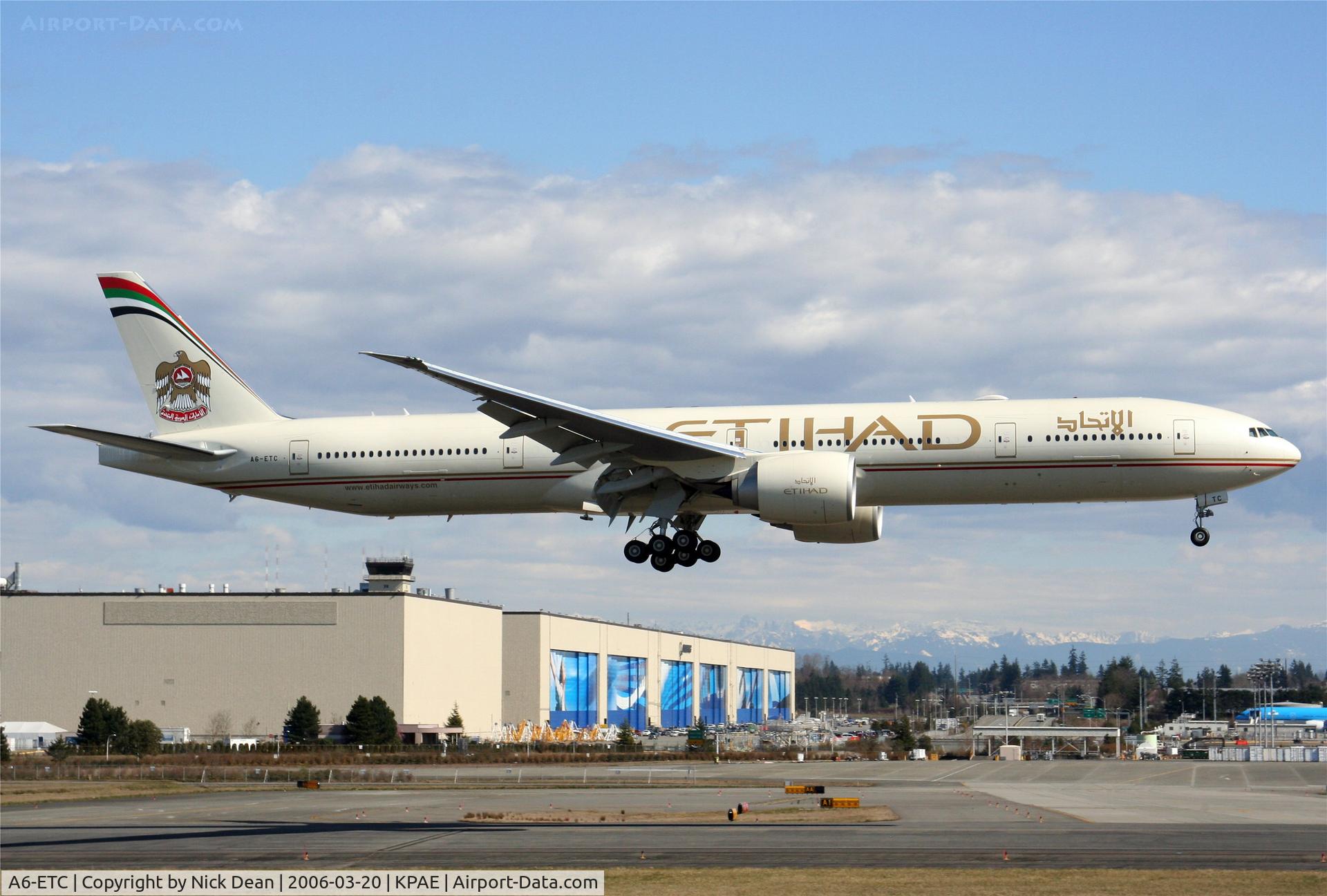 A6-ETC, 2005 Boeing 777-3FX/ER C/N 34599, /