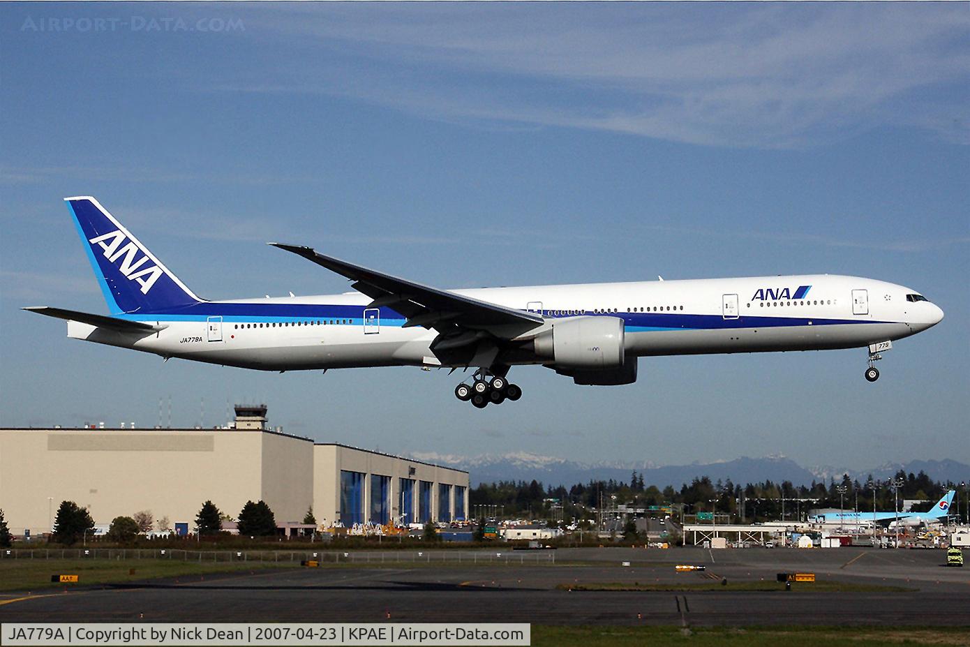 JA779A, 2007 Boeing 777-381/ER C/N 34894, /