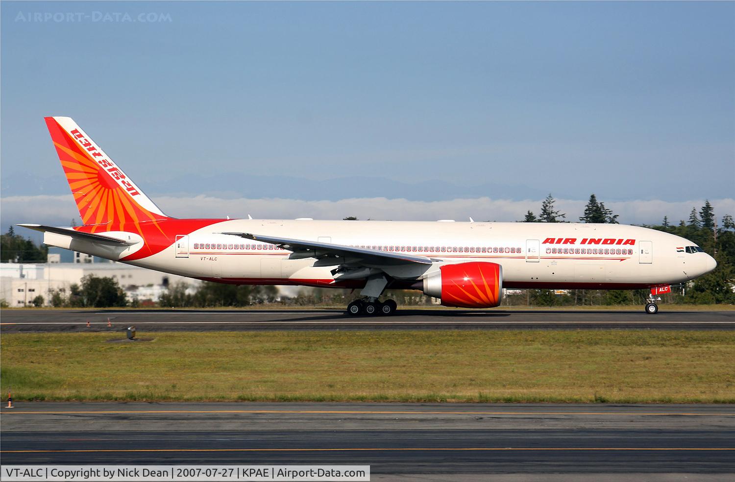 VT-ALC, 2007 Boeing 777-237/LR C/N 36302, /