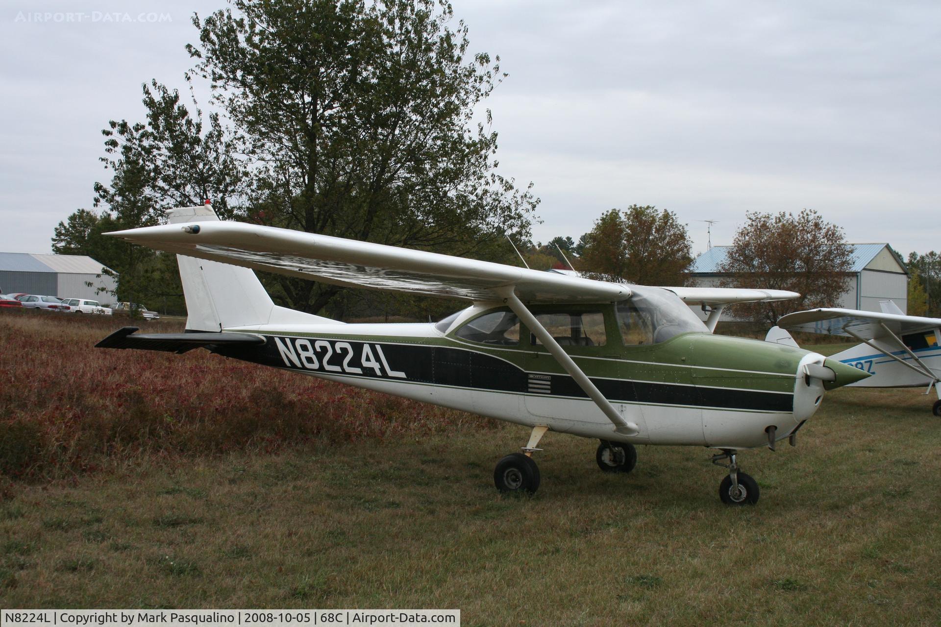 N8224L, 1967 Cessna 172H C/N 17256424, Cessna 173
