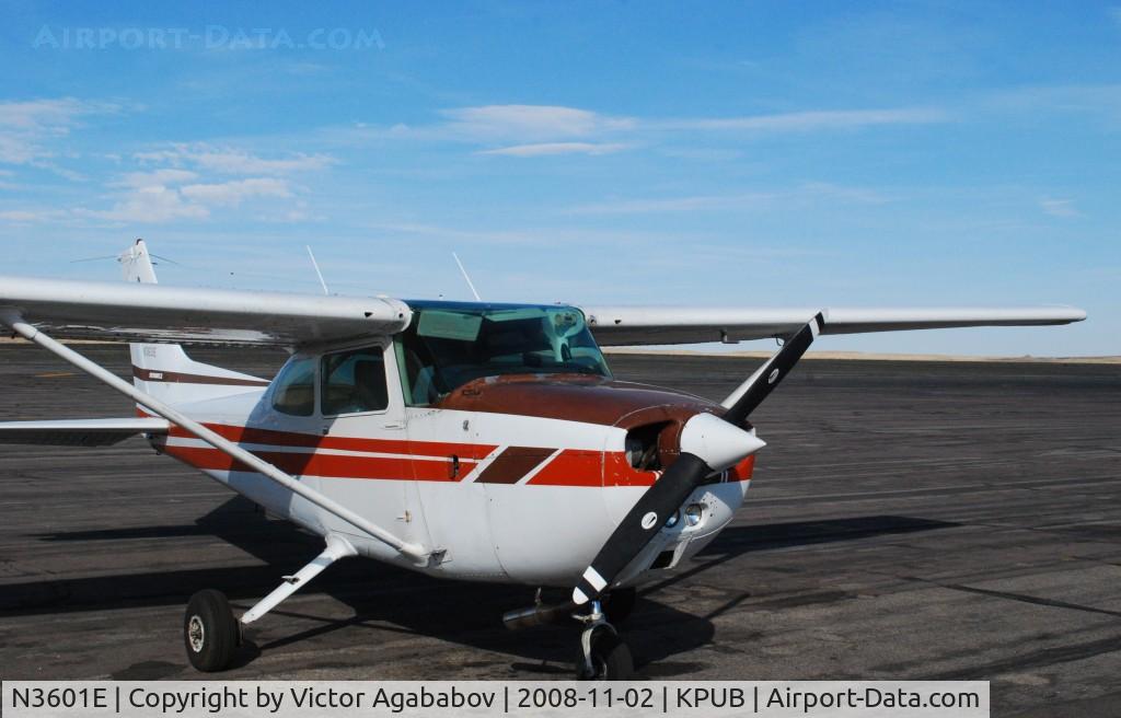 N3601E, 1978 Cessna 172N C/N 17271603, At Pueblo