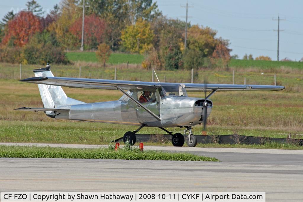 CF-FZO, 1966 Cessna 150F C/N 15064278, Taxing to Runway 08 (Canon XT, 70-300mm IS)