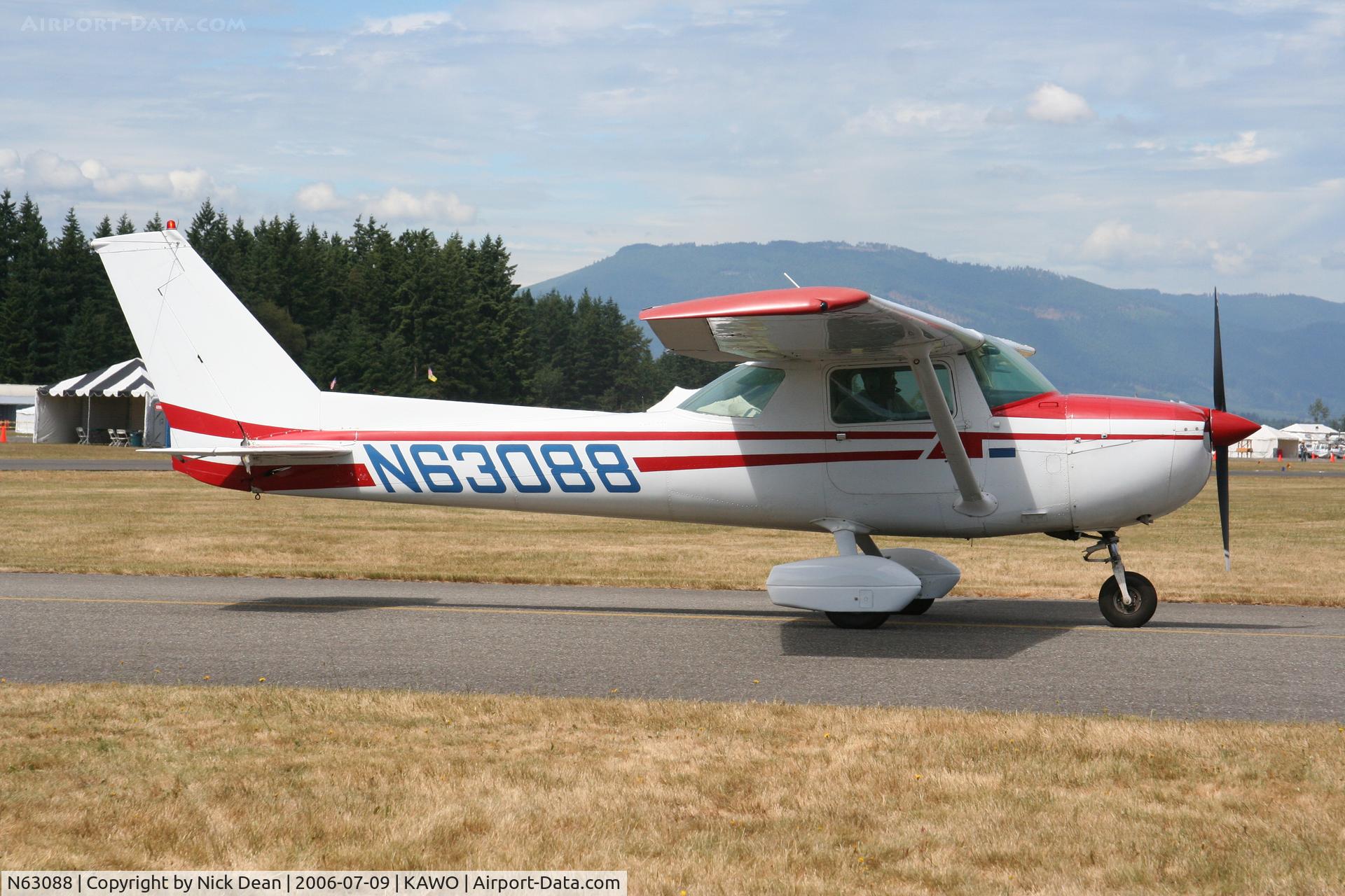 N63088, 1975 Cessna 150M C/N 15077095, /
