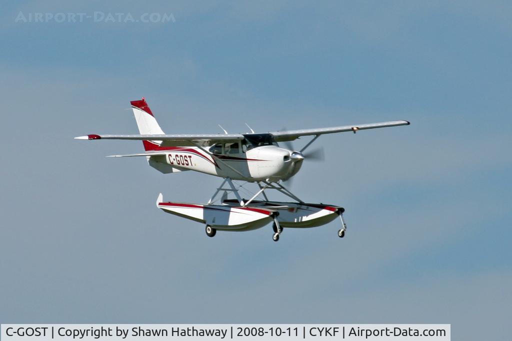 C-GOST, Cessna 182S Skylane C/N 18280538, Landing Runway 08 (Canon XT, 70-300mm IS)