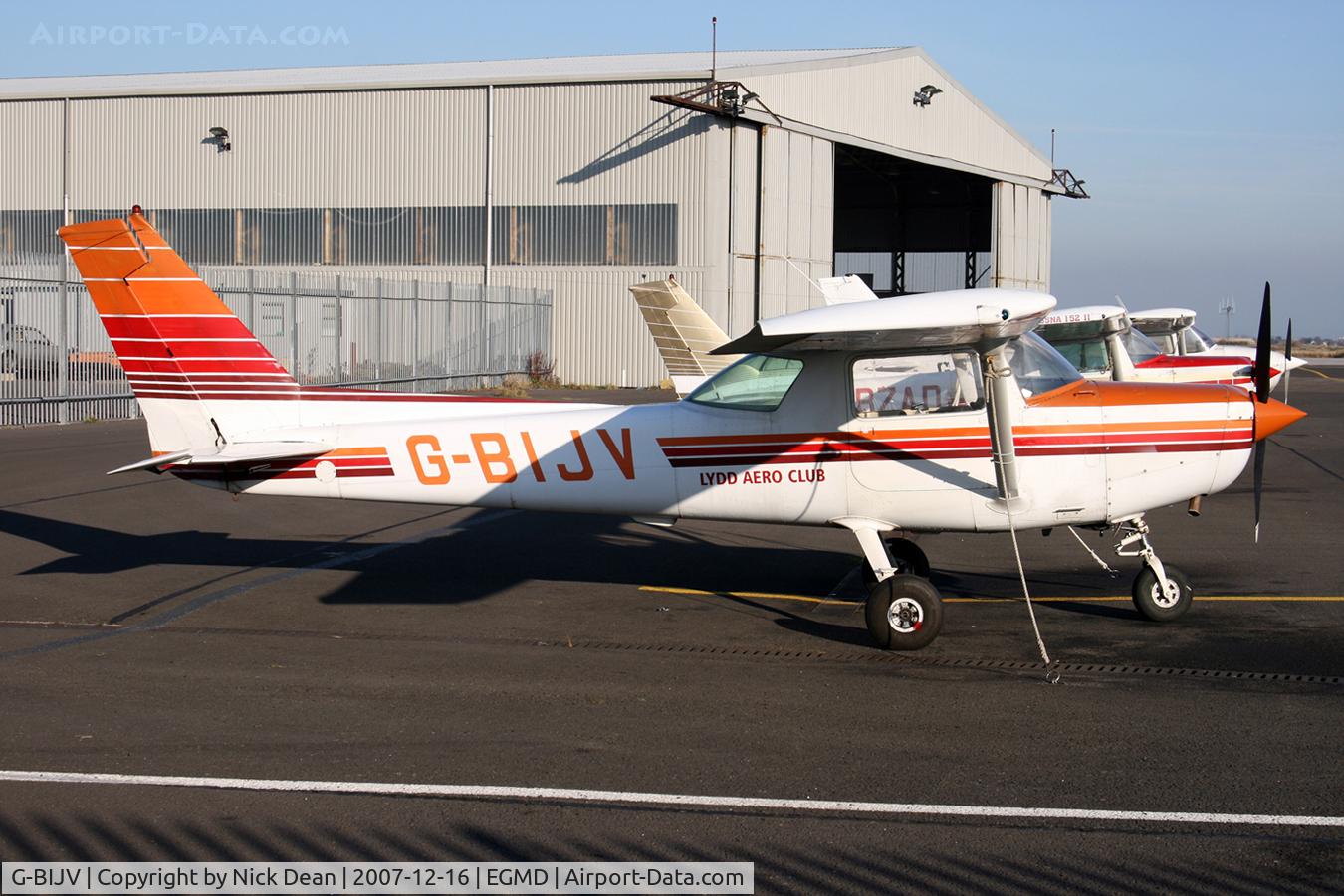 G-BIJV, 1981 Reims F152 C/N 1813, /