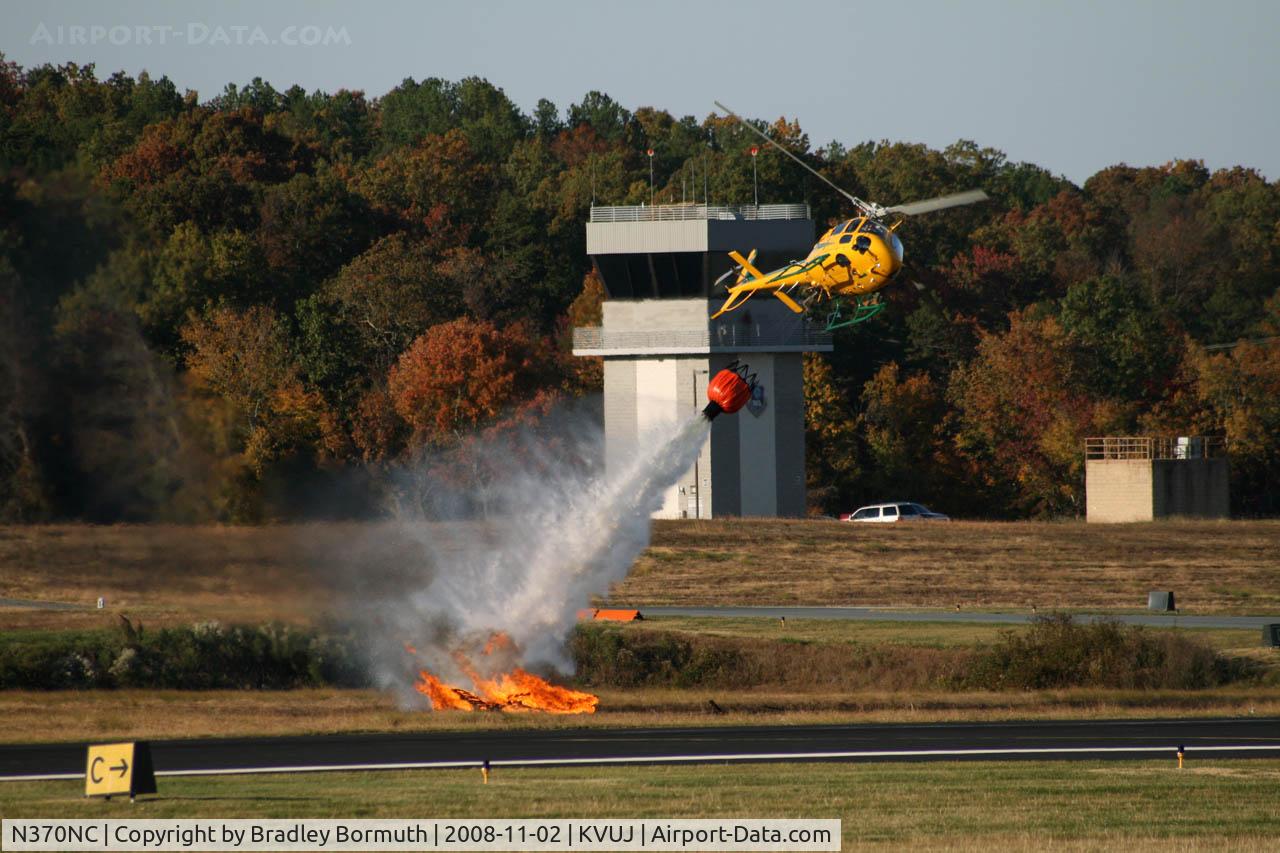 N370NC, 2008 Eurocopter AS-350B-3 Ecureuil Ecureuil C/N 4379, Taken at the 2008 Stanly County Fly-In and Air Show.